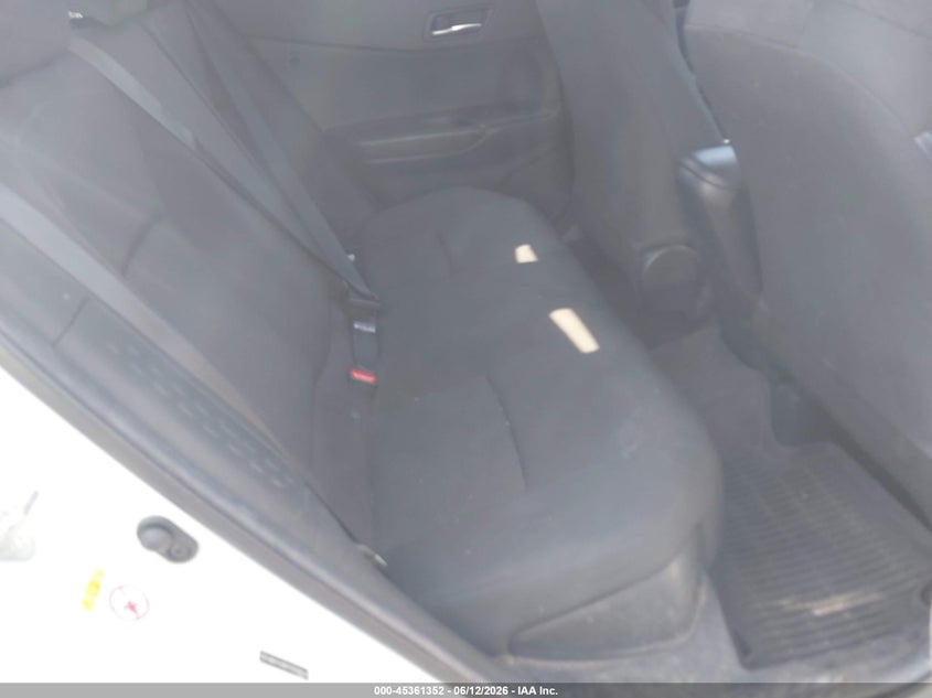 2019 TOYOTA C-HR auction photo 8
