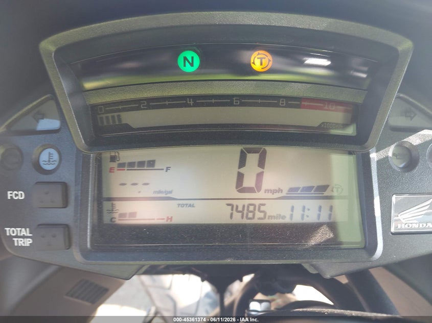 2016 HONDA VFR SPORT_BIKE 4