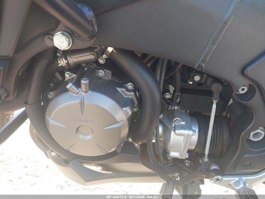 2016 HONDA VFR SPORT_BIKE 4