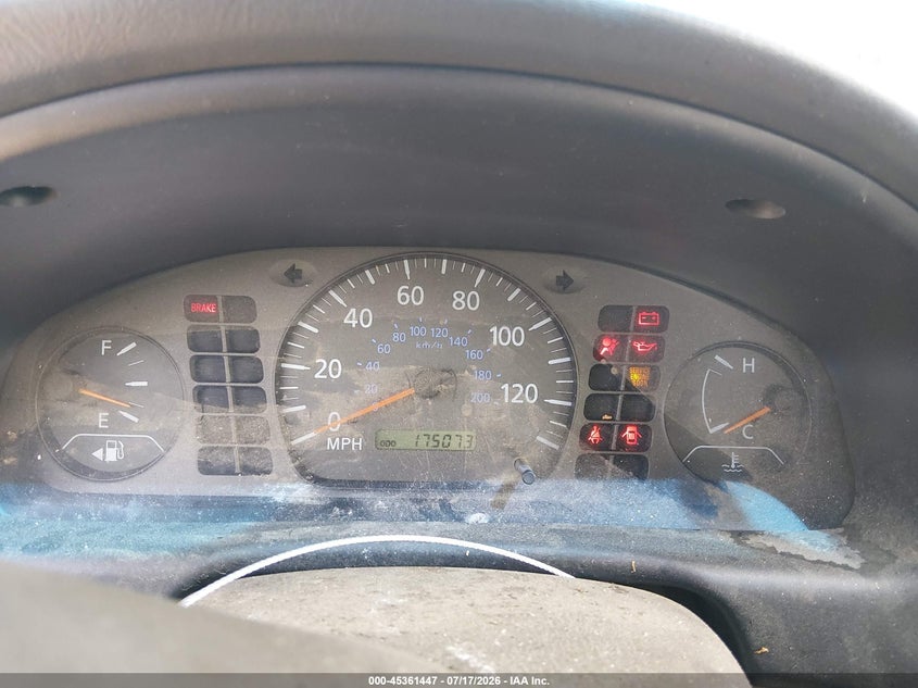 2002 NISSAN SENTRA auction photo 7