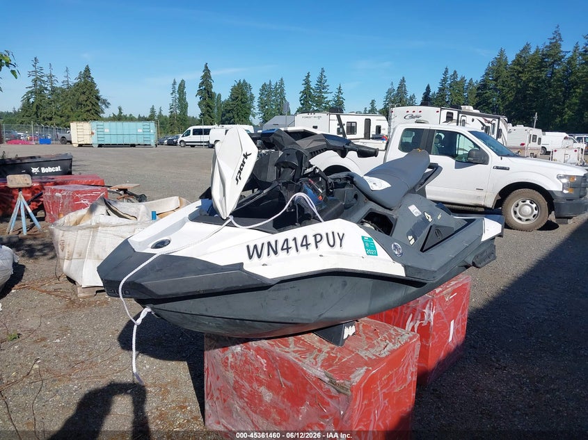 2016 SEADOO SPARK auction photo 2