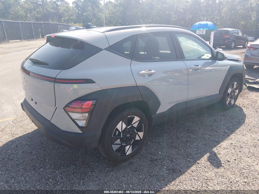 2025 HYUNDAI KONA auction photo 4