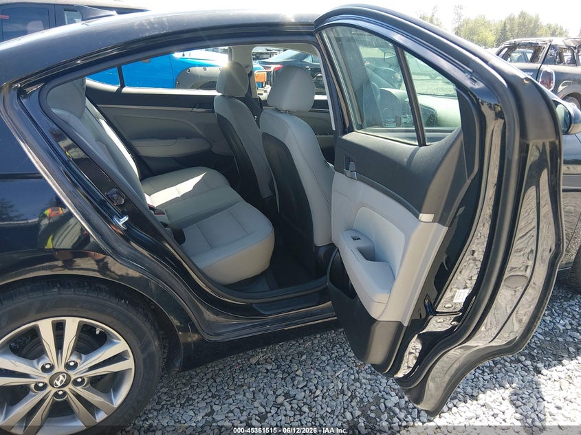 VIN 5NPD84LF9HH083802 2017 HYUNDAI ELANTRA SE