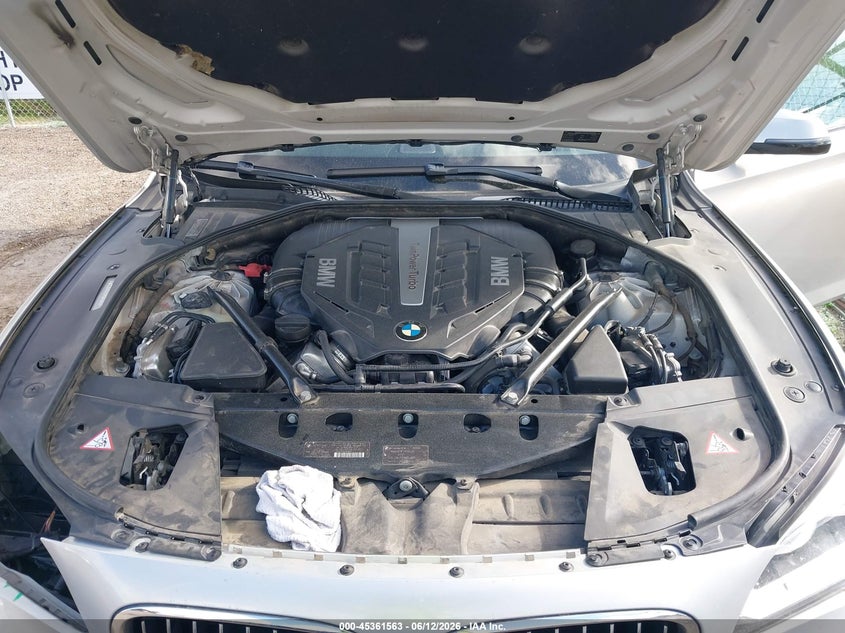 2014 BMW Alpina B7 VIN: WBAYE8C53ED135304 Lot: 45361563