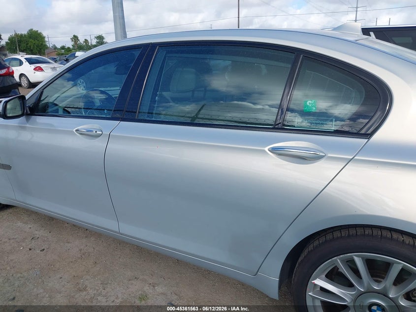 2014 BMW Alpina B7 VIN: WBAYE8C53ED135304 Lot: 45361563