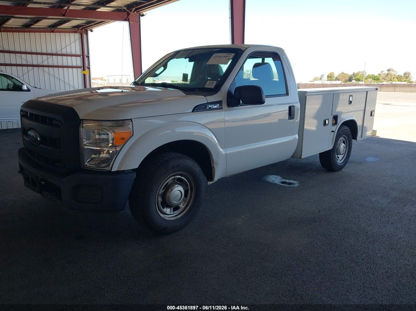 2016 Ford F-250 Xl 1FDBF2A60GED02404 photo 1