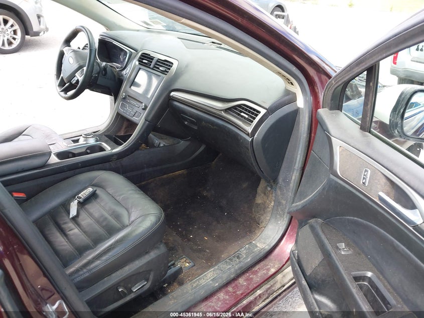 2017 FORD FUSION auction photo 5