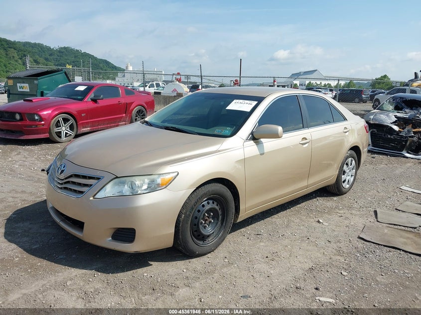 2011 Toyota Camry Le 4T1BF3EK7BU124356 photo 1