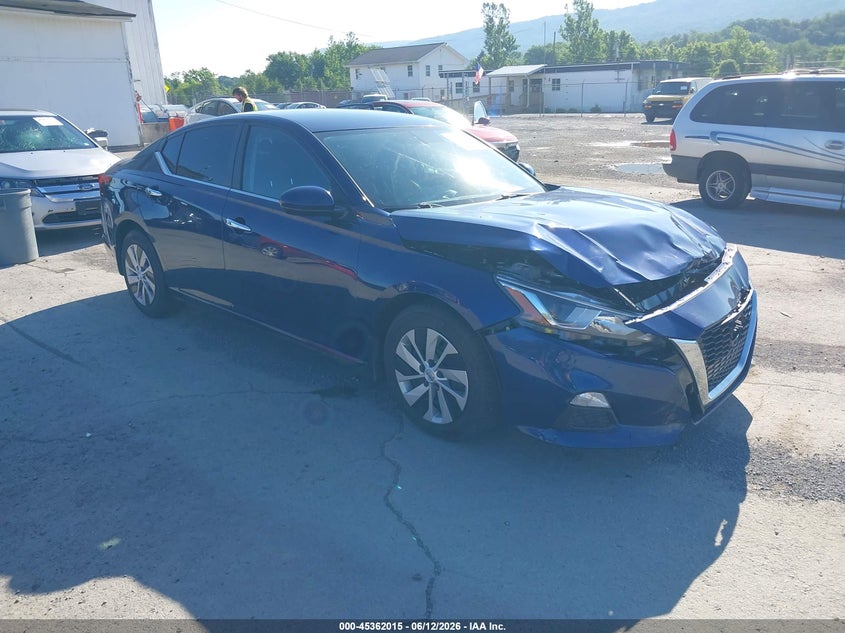 2020 Nissan Altima