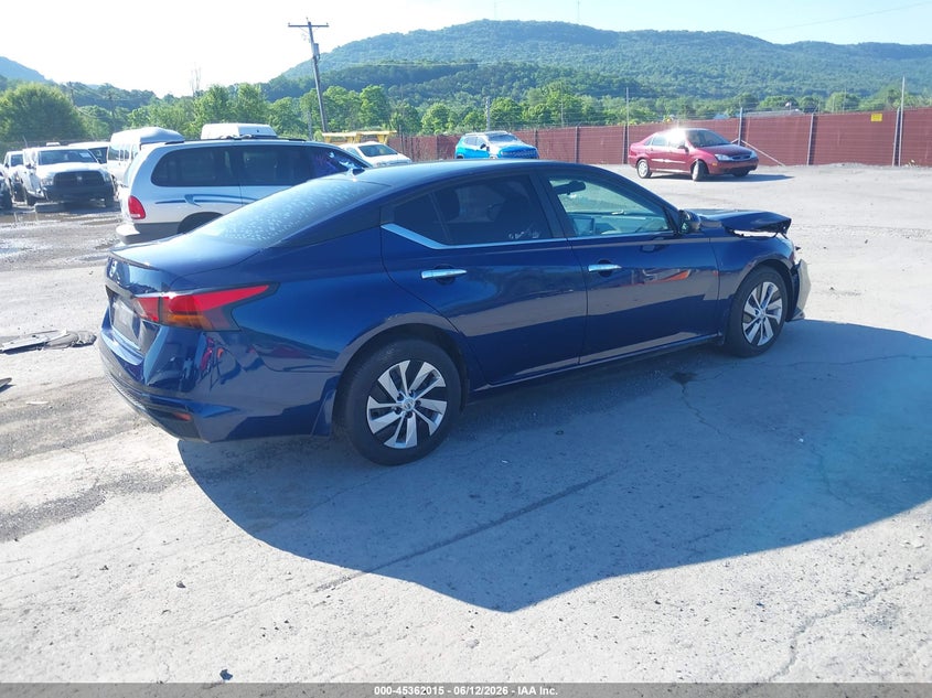 2020 NISSAN ALTIMA auction photo 4
