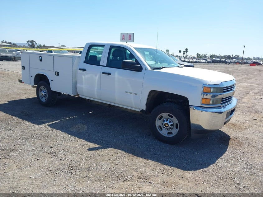 2015 CHEVROLET SILVERADO 2500HD BUILT AFTER AUG 14 auction photo 1