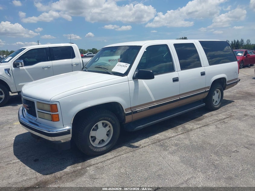 1GKEC16R6VJ751828 1997 Gmc Suburban Slt Cmi (Not Available) photo 1