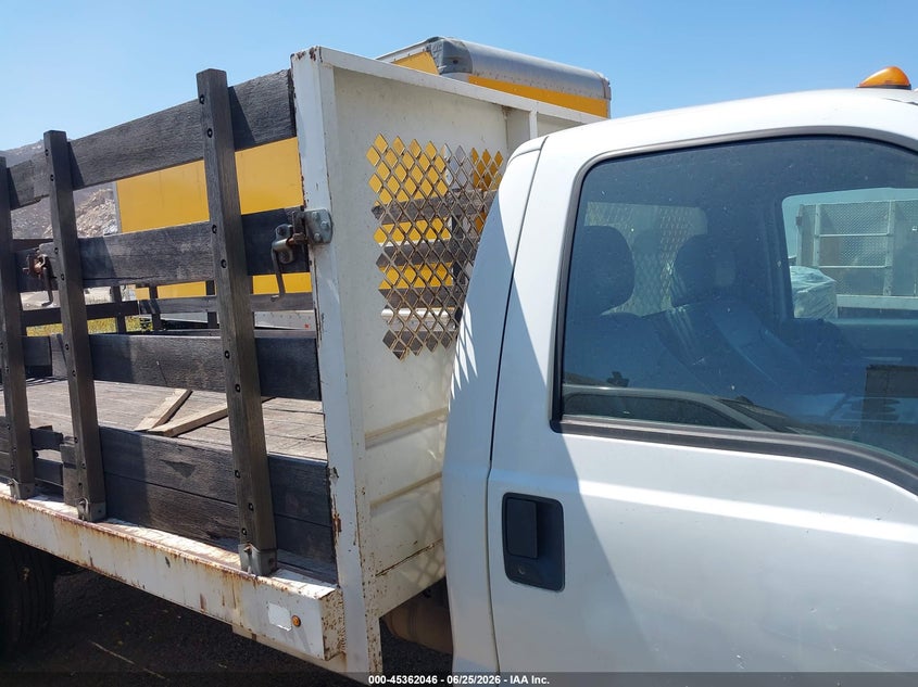2015 Ford F-550 Chassis Xl VIN: 1FDUF5GT2FED41825 Lot: 45362046