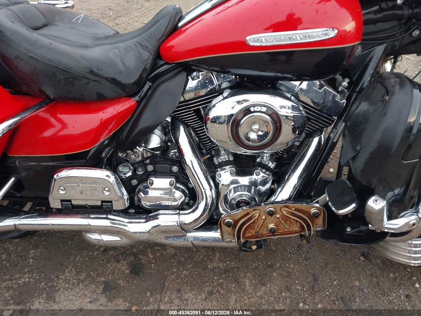 2010 Harley-Davidson Flhtk VIN: 1HD1KEM17AB612392 Lot: 45362091