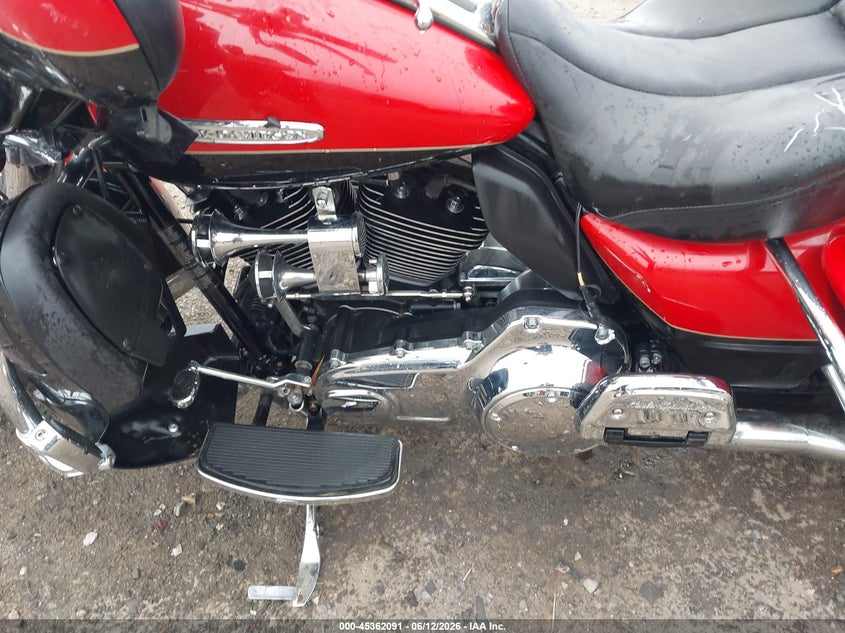 2010 Harley-Davidson Flhtk VIN: 1HD1KEM17AB612392 Lot: 45362091