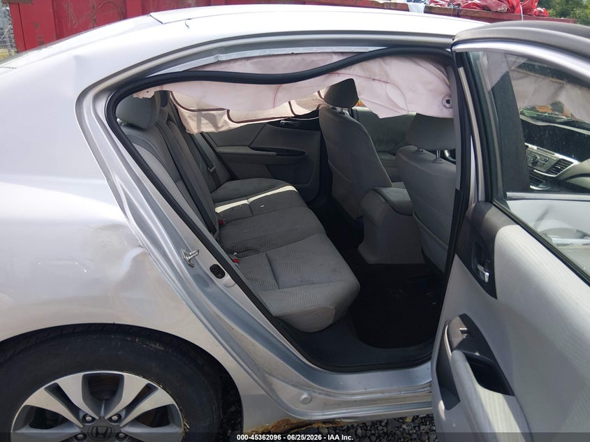 2015 HONDA ACCORD auction photo 8