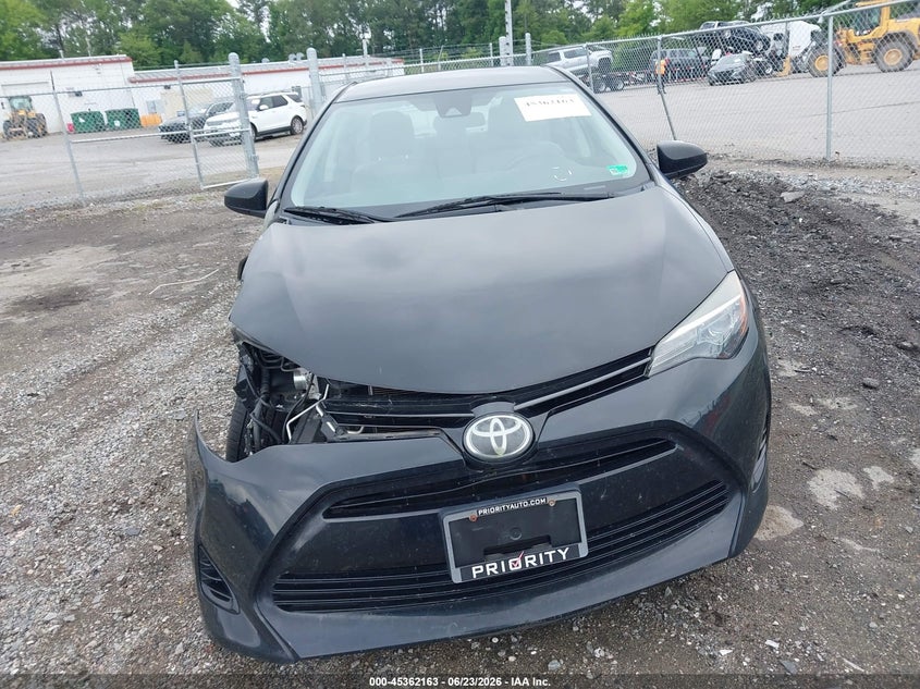 VIN 2T1BURHEXJC101572 2018 TOYOTA COROLLA LE