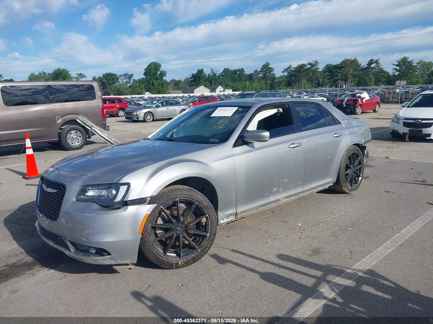 Vin: 2c3ccagg6gh162075, lot: 45860332, chrysler 300 300s 20162
