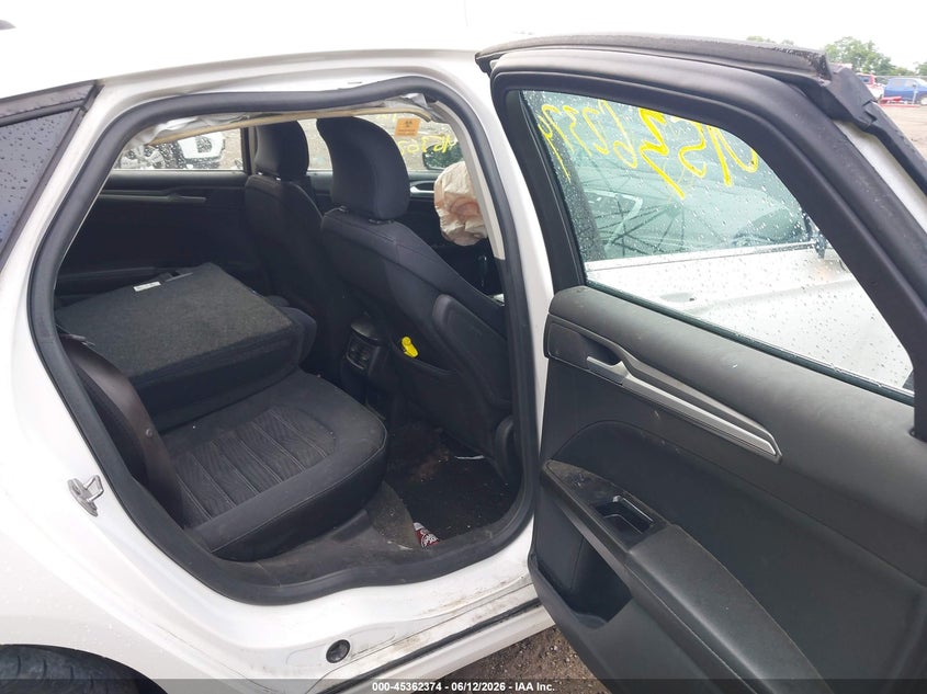 2016 FORD FUSION auction photo 8