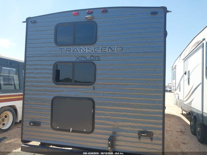 2020 GRAND DESIGN TRANSCEND auction photo 6