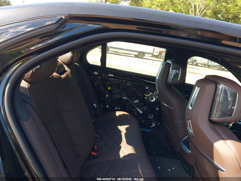 2026 BMW 740I auction photo 8