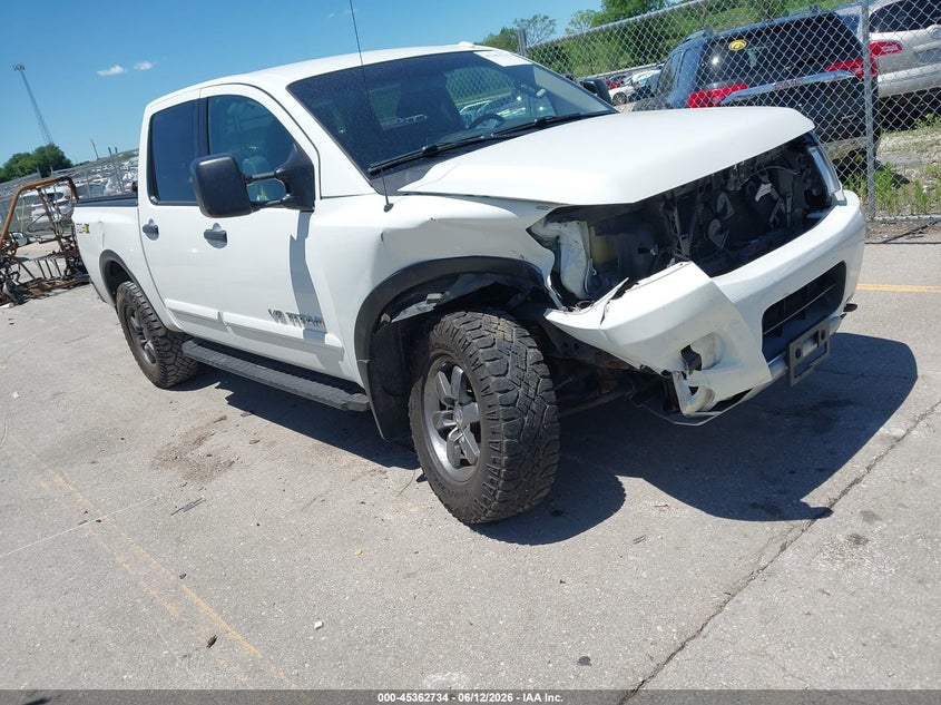 2015 Nissan Titan