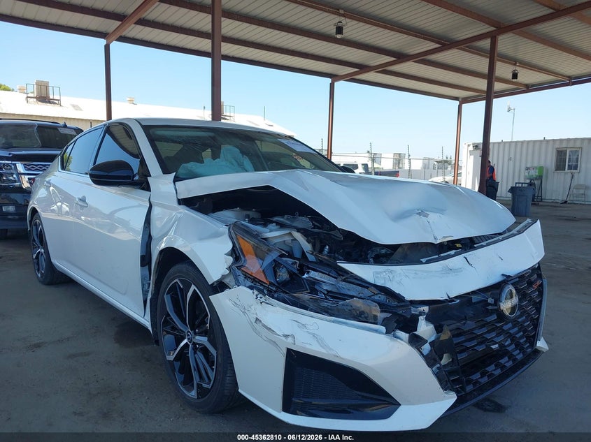 2024 NISSAN ALTIMA SR FWD