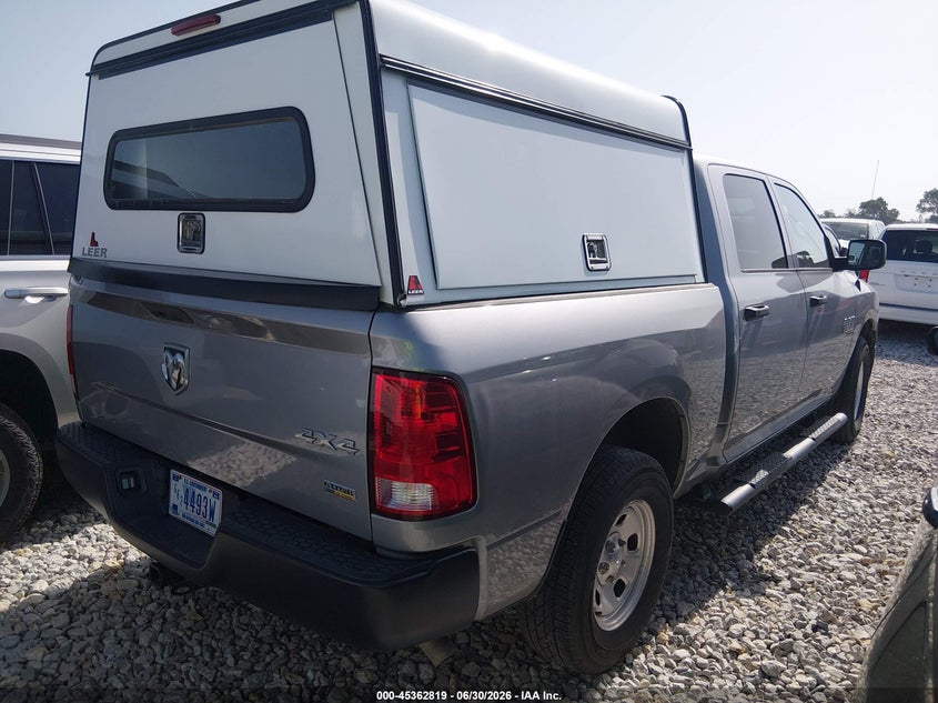 2019 RAM 1500 CLASSIC auction photo 4