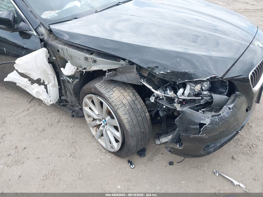 2016 BMW 535I auction photo 6