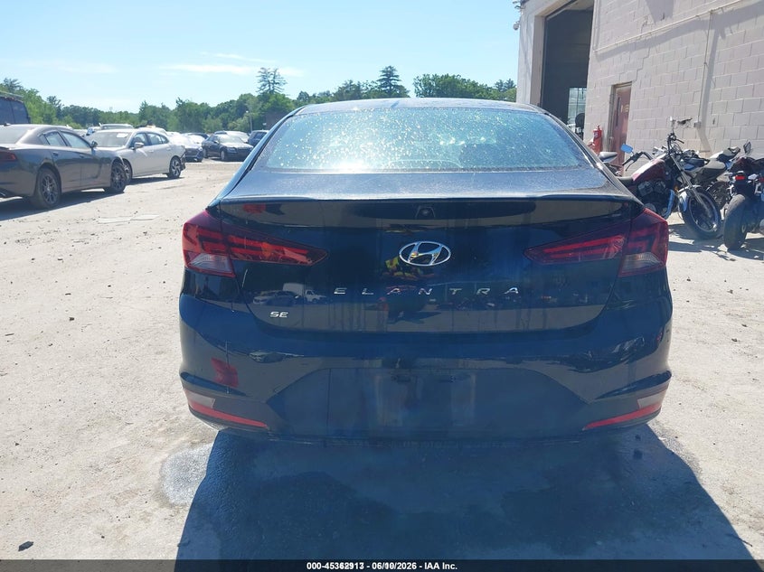 2020 HYUNDAI ELANTRA SE — Фото 18