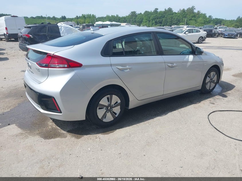 2018 HYUNDAI IONIQ HYBRID BLUE — Фото 4