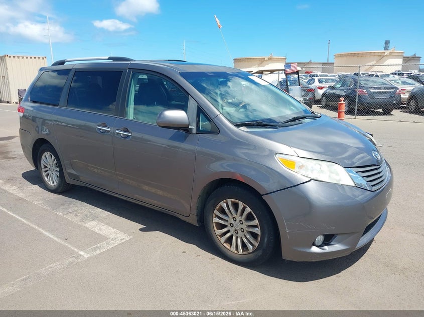 2011 Toyota Sienna