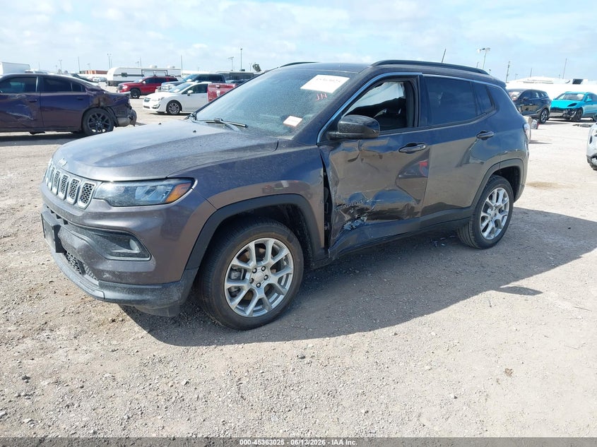 Vin: 3c4njdfn9pt517484, lot: 45860986, jeep compass latitude lux fwd 20232