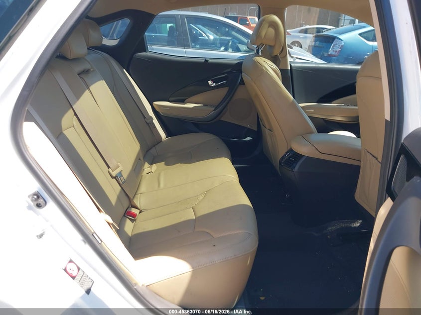 2017 Hyundai Azera Limited VIN: KMHFH4JG3HA590721 Lot: 45363070