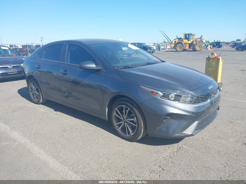 Vin: 3kpf24ad1ne477967, lot: 45861037, kia forte lxs 2022 img_1