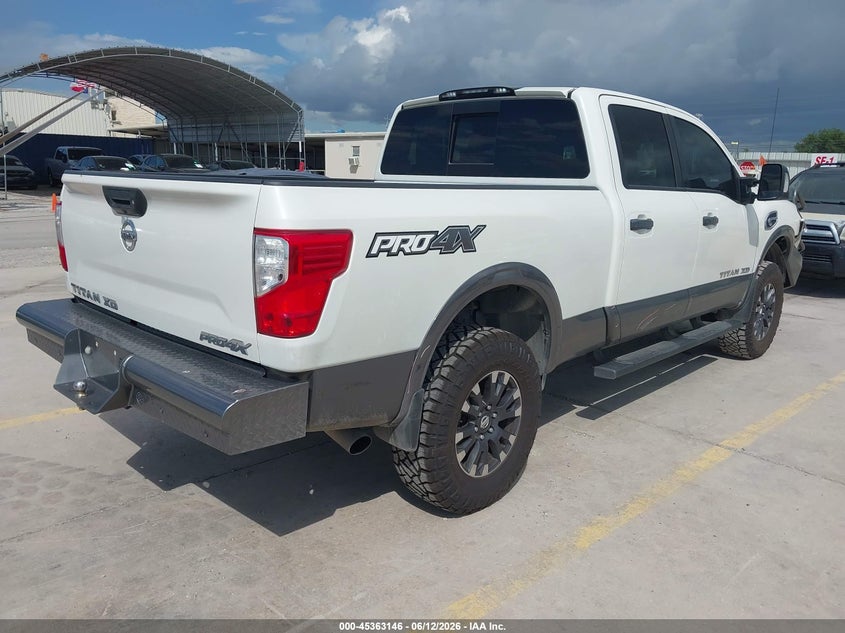 2019 NISSAN TITAN XD auction photo 4
