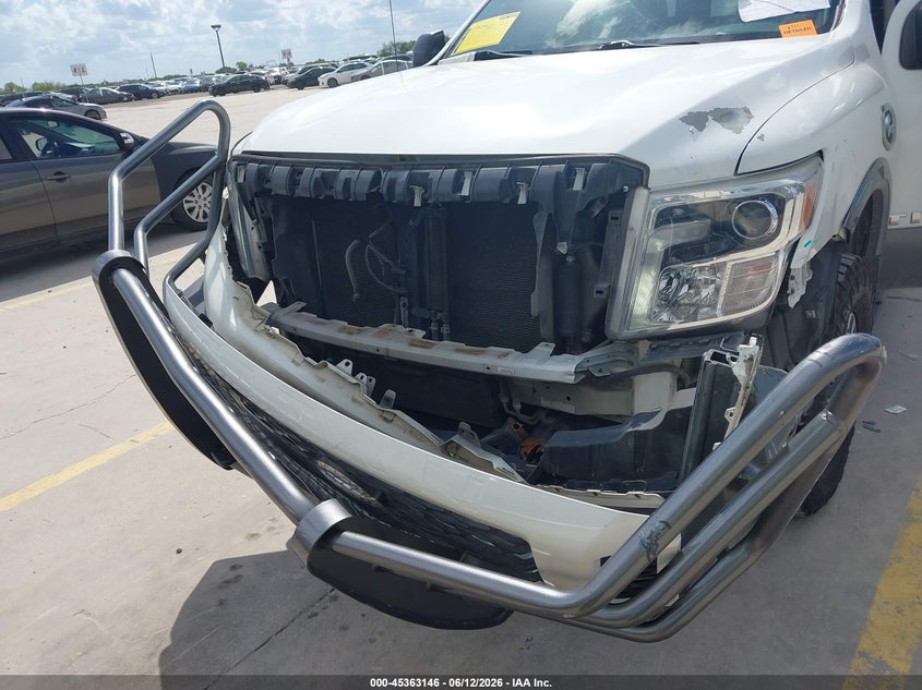 2019 NISSAN TITAN XD auction photo 6