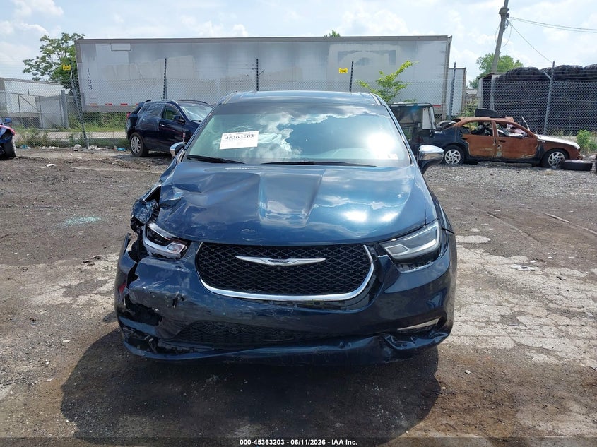 VIN: 2C4RC1S71PR592569 2023 CHRYSLER PACIFICA HYBRID LIMITED