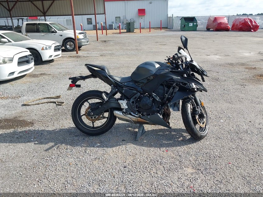 2024 Kawasaki Ex650 P VIN: ML5EXEP14RDAC6869 Lot: 45363221