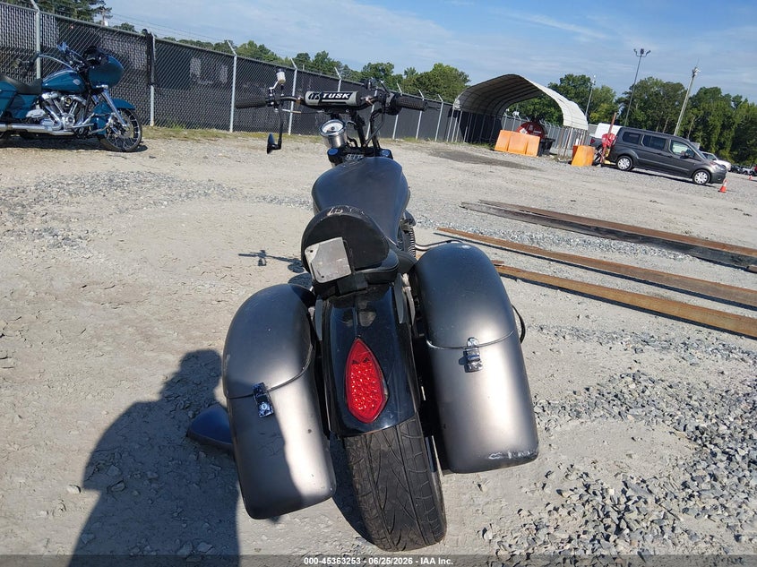 2011 Victory Motorcycles Kingpin 8-Ball VIN: 5VPCA36N2B3006514 Lot: 45363253