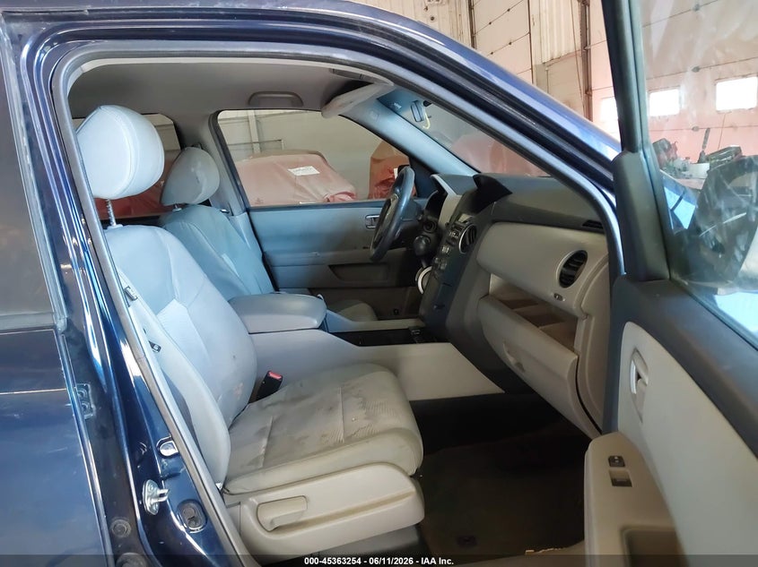 2015 HONDA PILOT auction photo 5