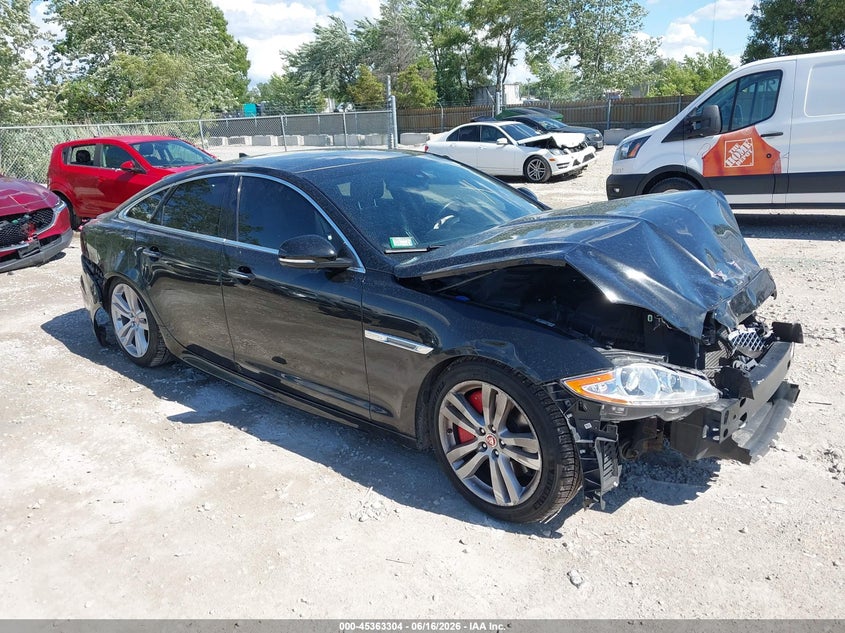 Vin: sajwj1cd4f8v86306, lot: 45861265, jaguar xj 2015 img_1