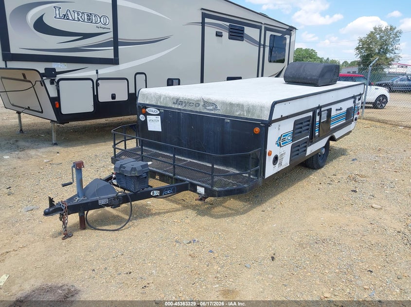 2018 JAYCO CAMPER auction photo 2