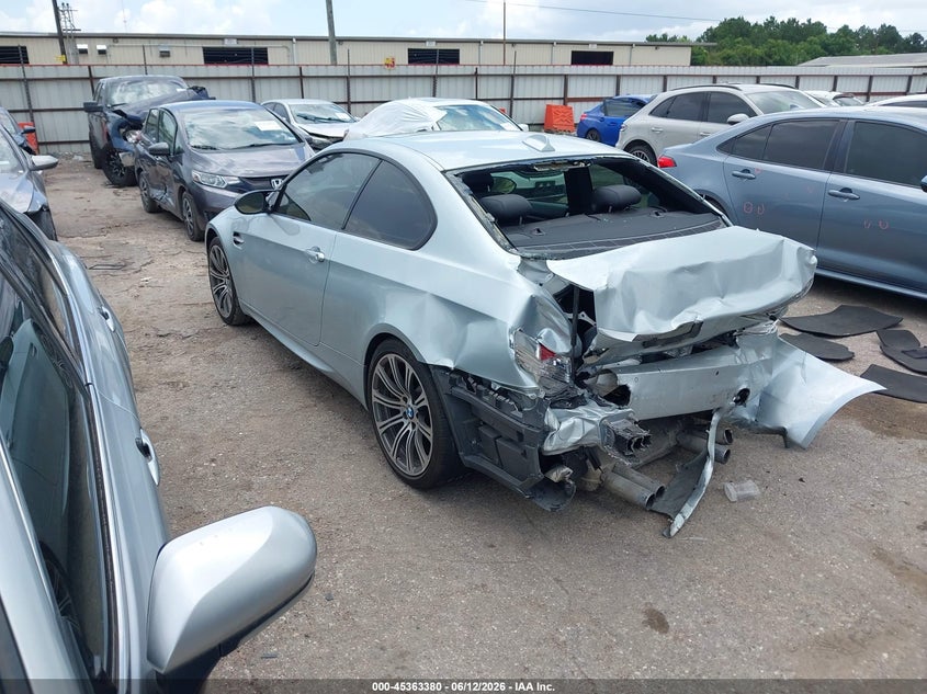 2009 BMW M3 COUPE 4.0L V-8 DOHC, VVT, 414HP