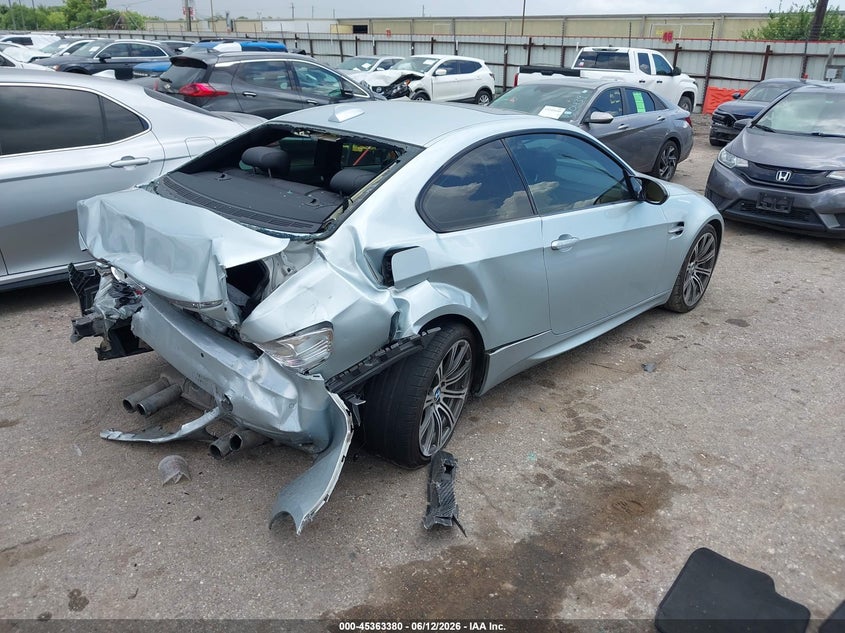 2009 BMW M3 COUPE 4.0L V-8 DOHC, VVT, 414HP
