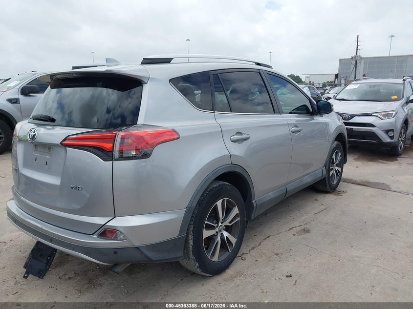 2016 TOYOTA RAV4 auction photo 4