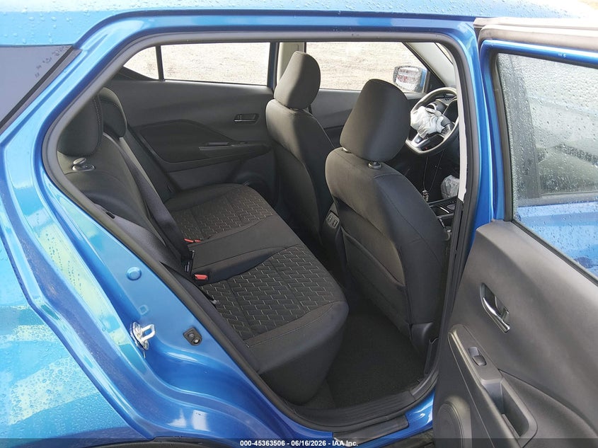 2024 NISSAN KICKS auction photo 8
