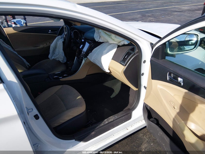 2013 HYUNDAI SONATA SEDAN 2.4L I-4 DI, DOHC, VVT, 198HP
