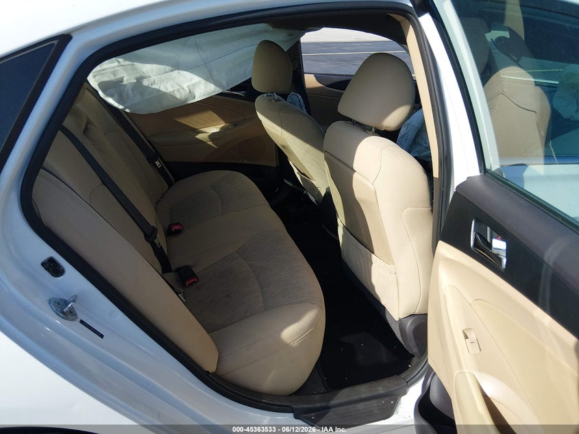 2013 HYUNDAI SONATA SEDAN 2.4L I-4 DI, DOHC, VVT, 198HP