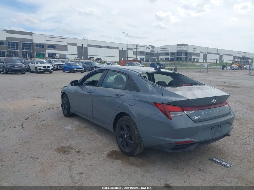 2022 HYUNDAI ELANTRA auction photo 3